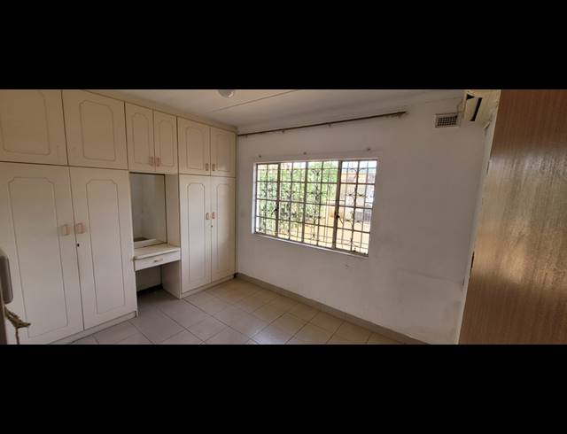 2 BEDROOM HOUSE TO LET IN NORTHDALE